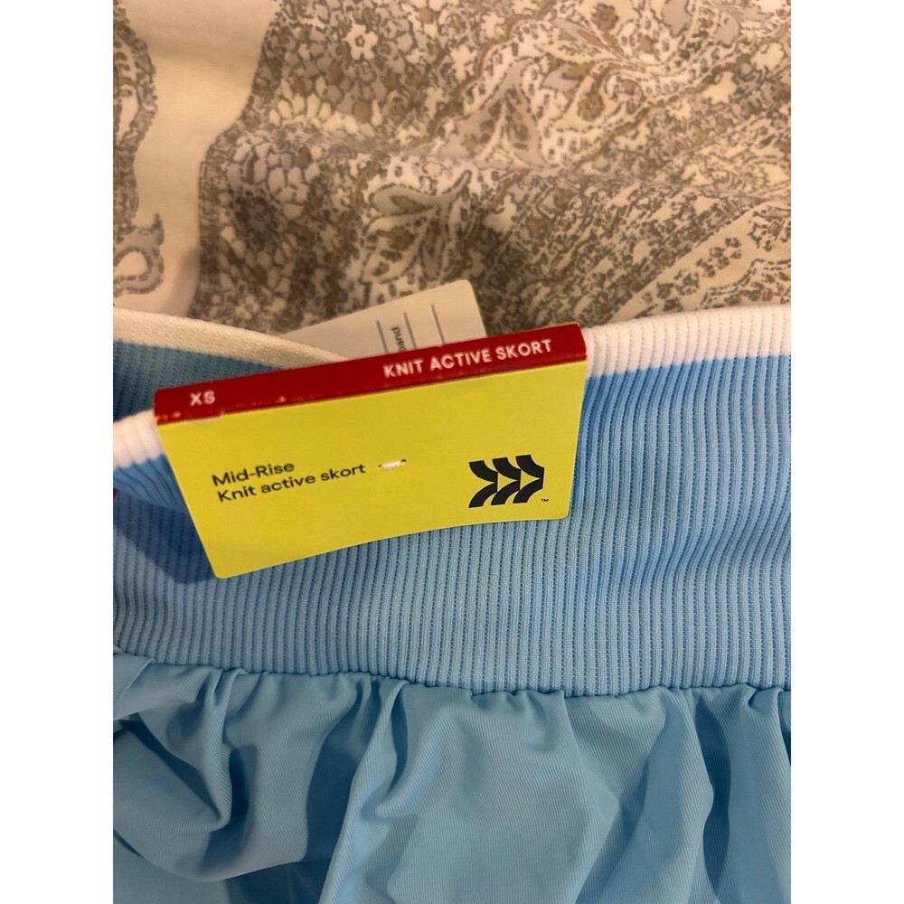NWT XS All in motion active skort - Picture 2 of 3